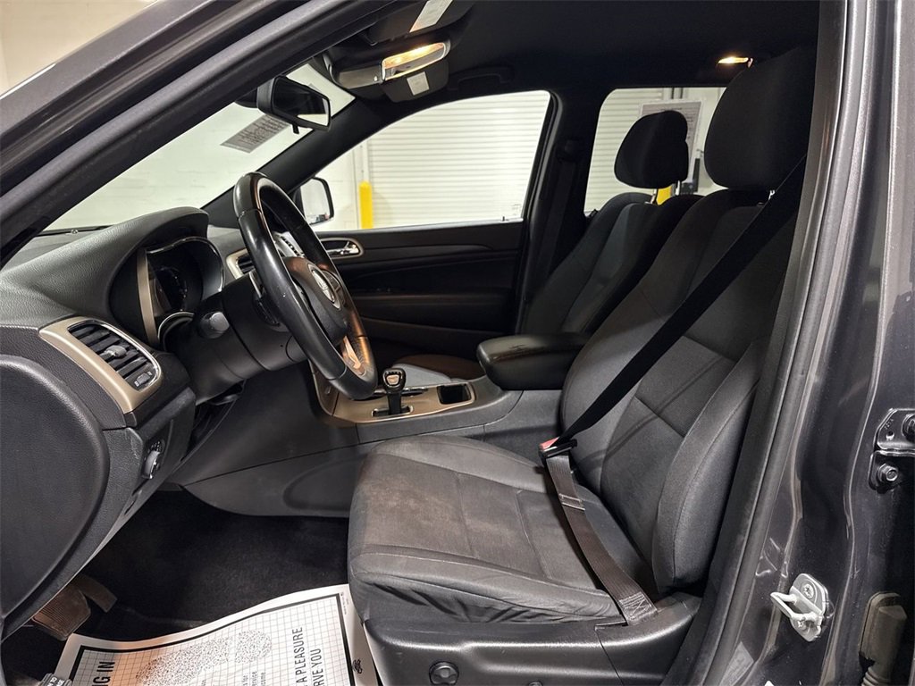 Used 2014 Jeep Grand Cherokee Laredo w/ Quick Order Package 23E image 18