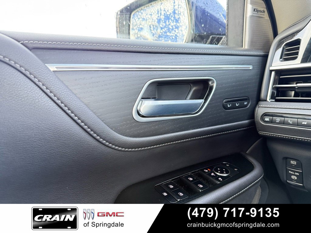 Used 2025 INFINITI QX80 Sensory AWD/4WD image 12