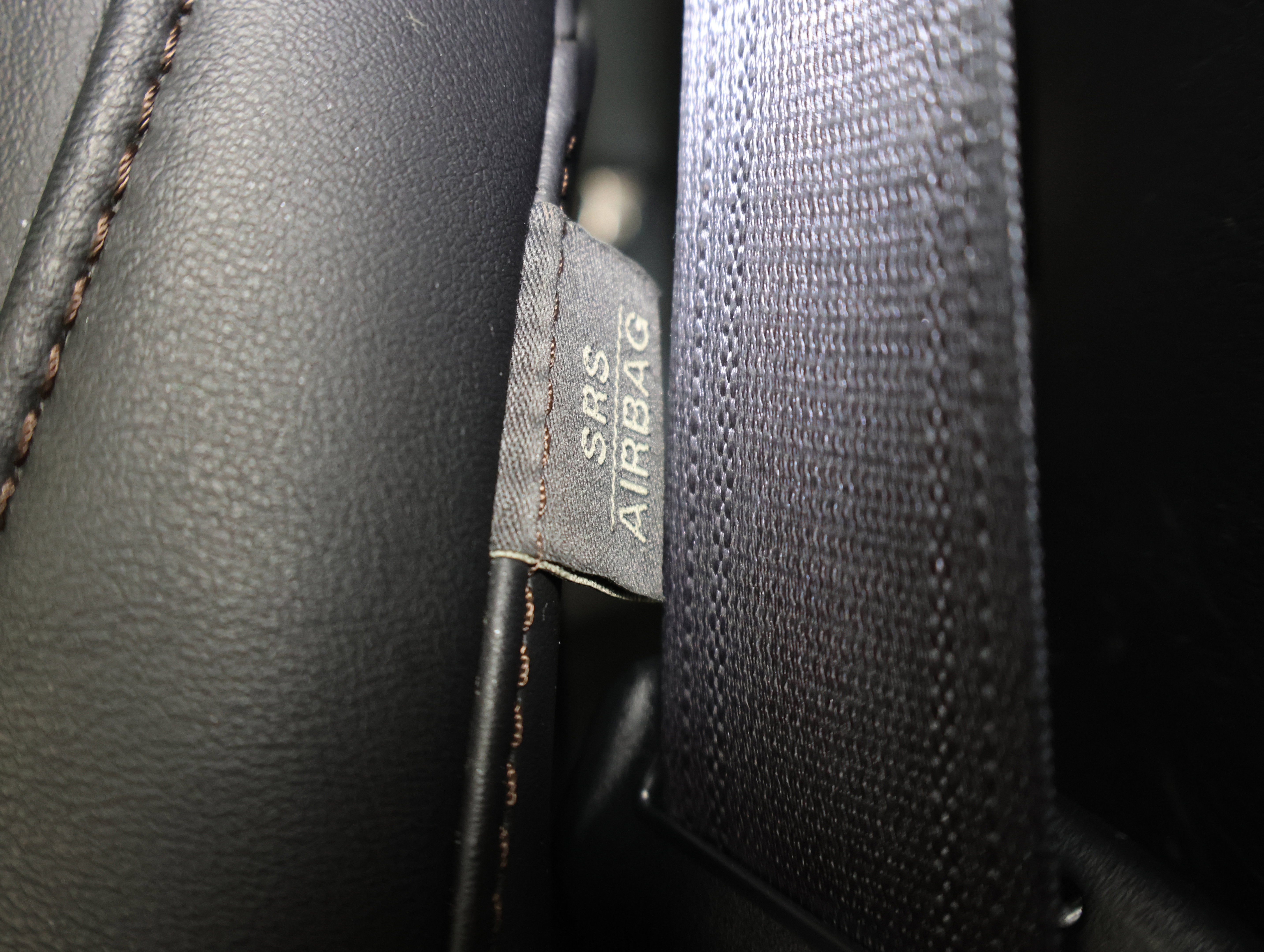 Used 2024 MAZDA MAZDA3 s image 38