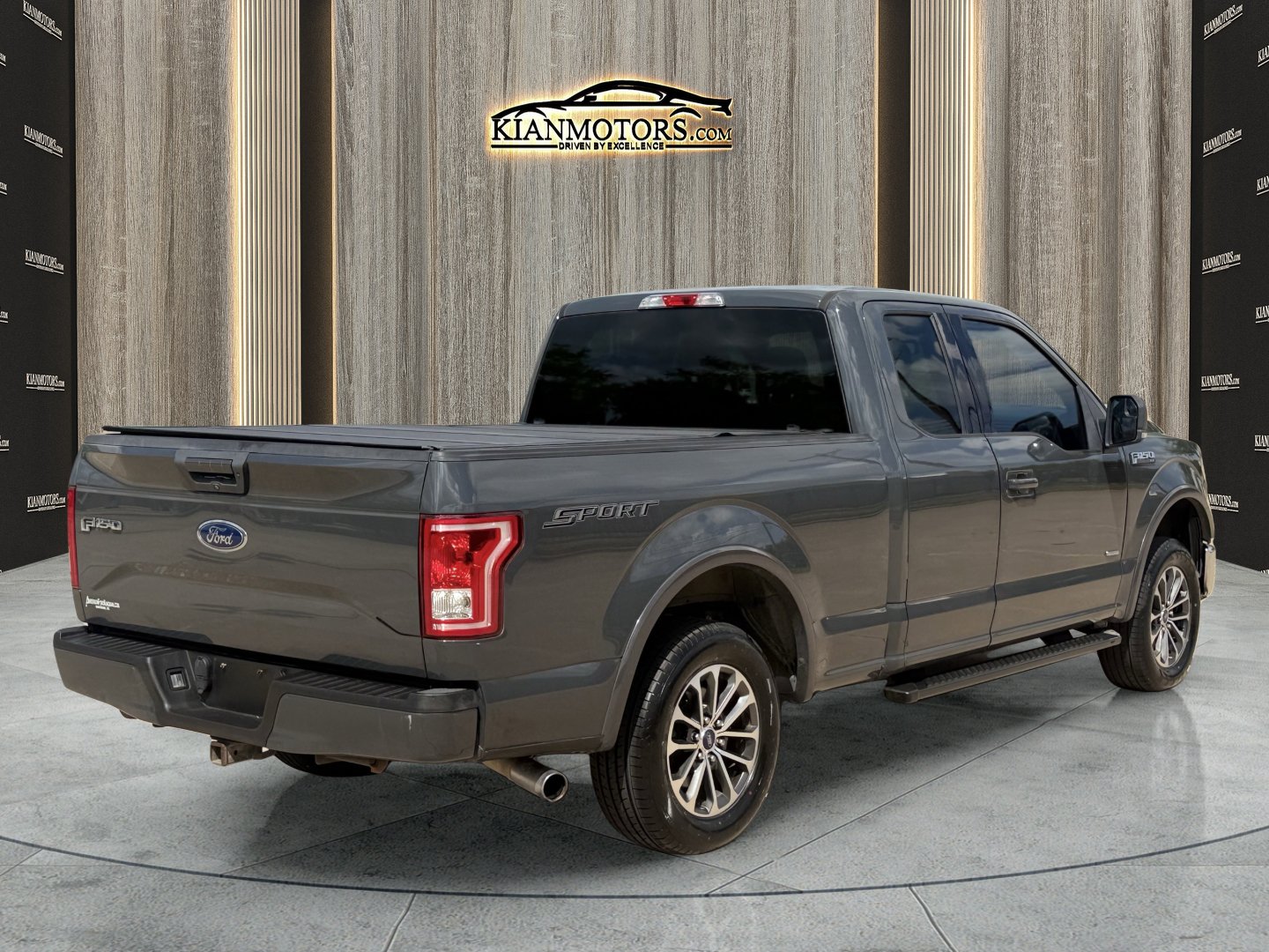 Used 2016 Ford F150 XLT w/ Equipment Group 301A Mid RWD image 6