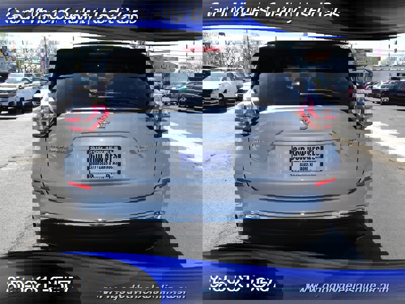 Used 2018 Nissan Murano SL w/ Moonroof Package image 6