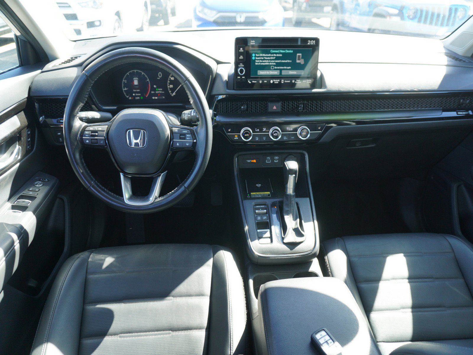 Used 2025 Honda CR-V EX-L image 2