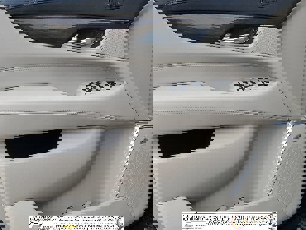 Used 2020 Cadillac Escalade Luxury image 24