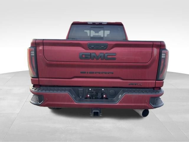Used 2024 GMC Sierra 2500 AT4 w/ AT4 Premium Plus Package image 4