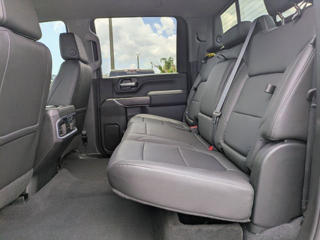 Used 2022 GMC Sierra 2500 SLT w/ SLT Premium Package AWD/4WD image 16