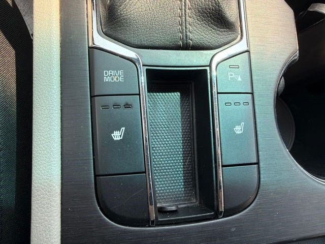 Used 2021 Kia Sedona EX FWD image 30