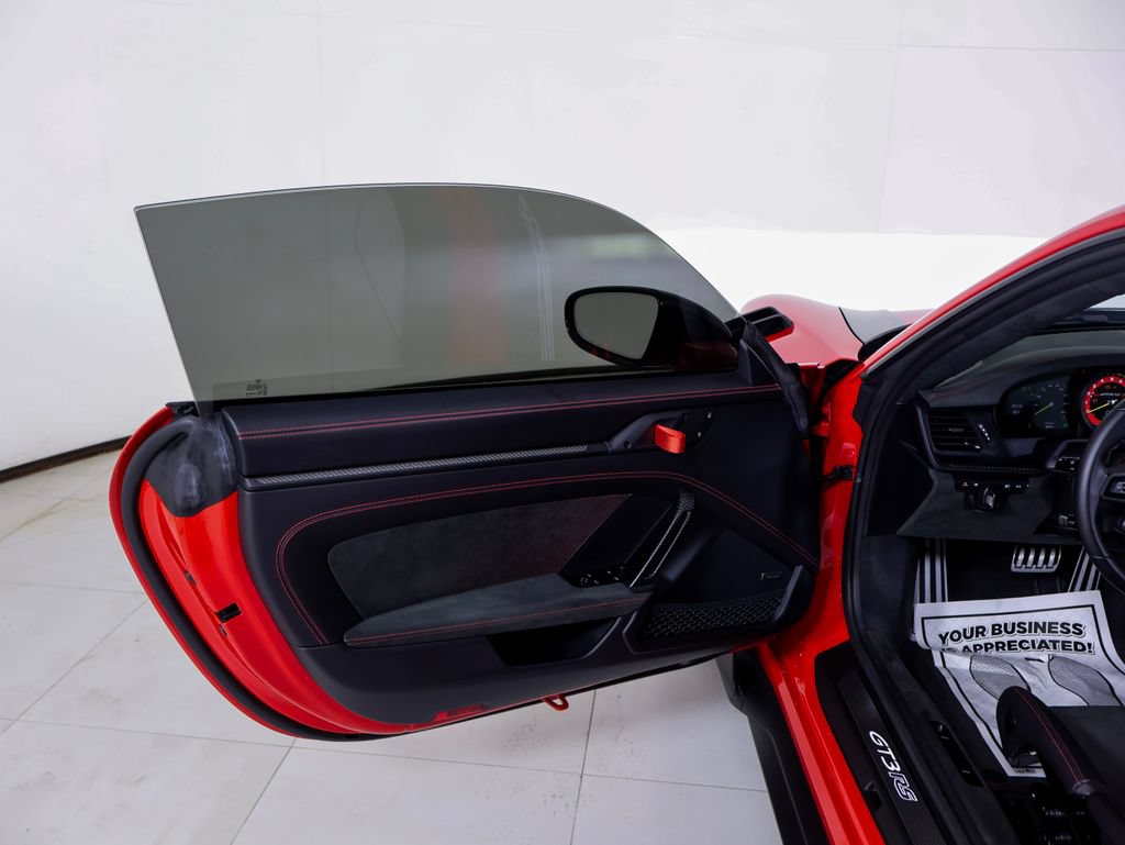 Certified 2025 Porsche 911 GT3 RS RWD image 33