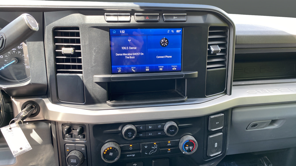 Used 2024 Ford F350 XL w/ 360-Degree Camera Package AWD/4WD image 12