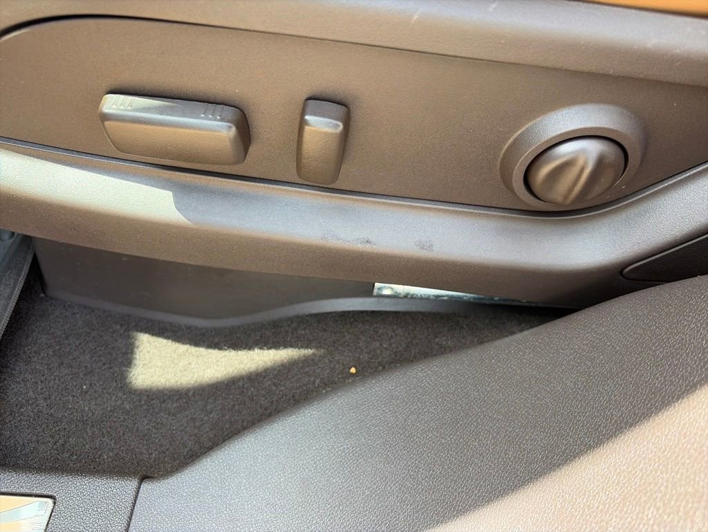 Used 2017 Buick Enclave Leather FWD image 14