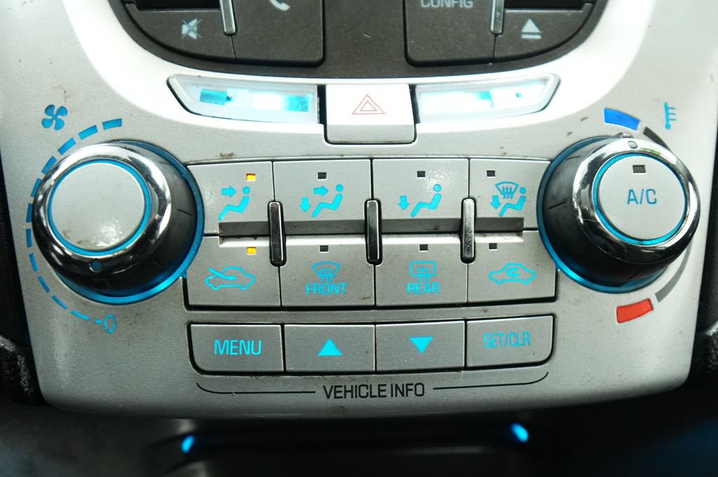 Used 2015 Chevrolet Equinox LT FWD image 31