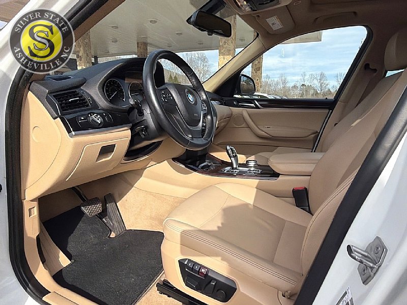 Used 2016 BMW X3 xDrive28i w/ Premium Package image 11