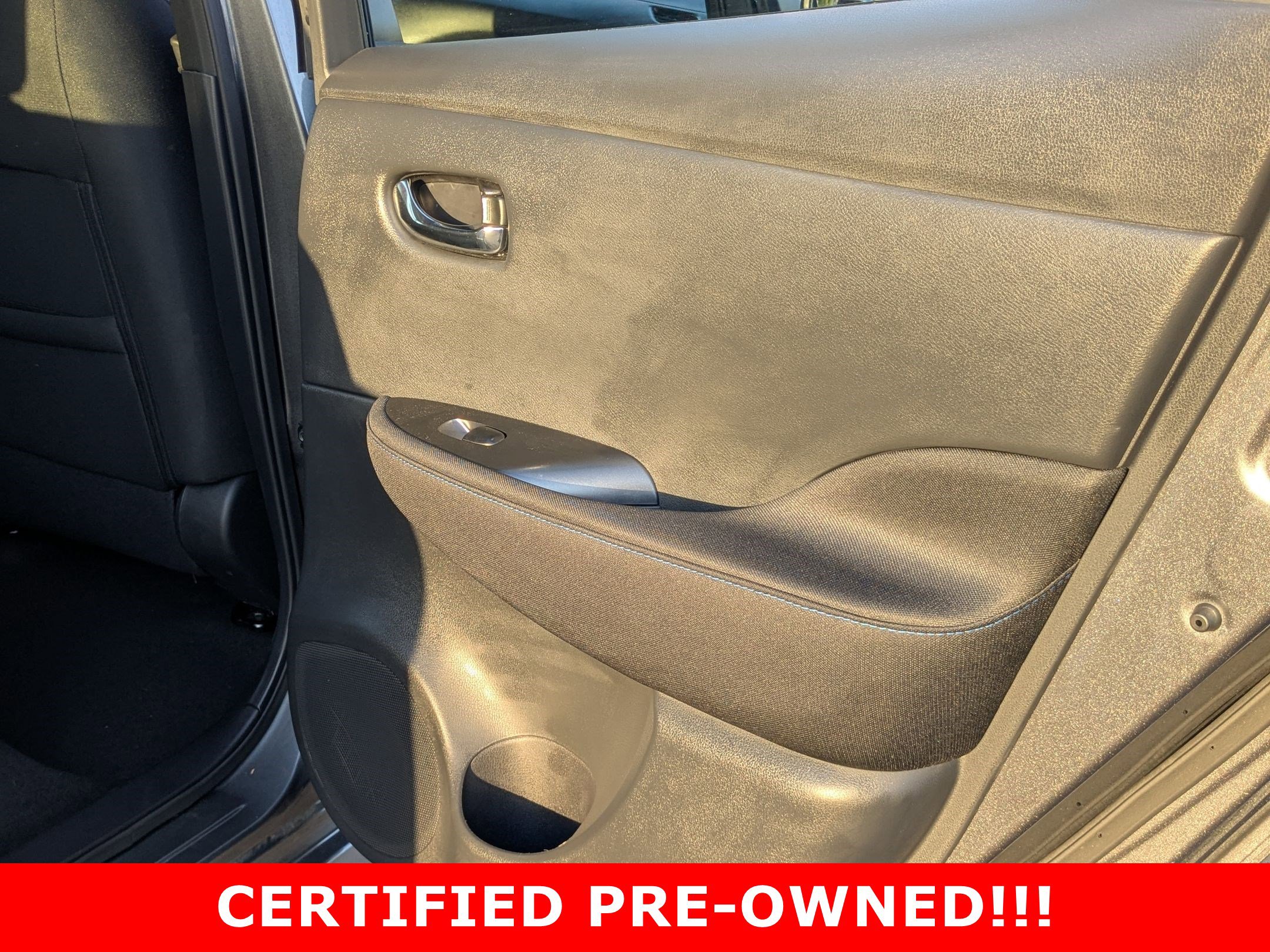 Certified 2024 Nissan Leaf S image 27