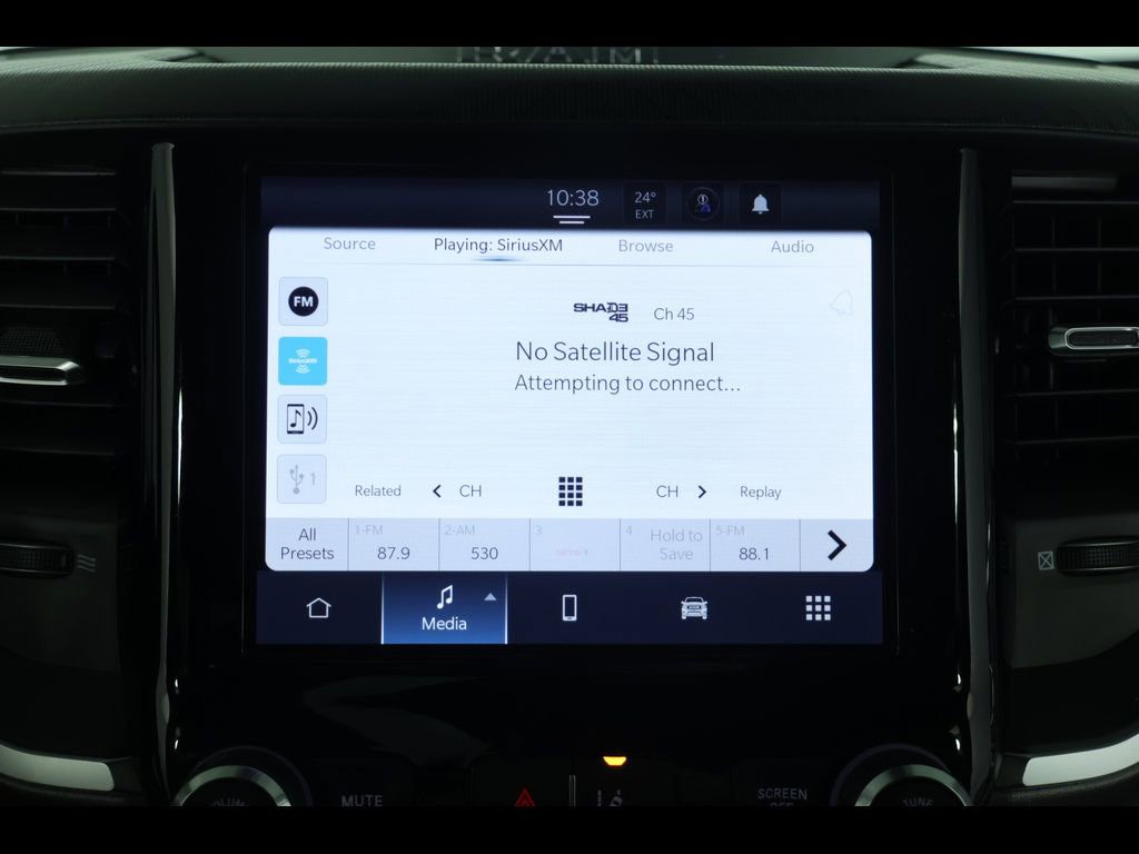 New 2026 RAM 1500 4x4 Crew Cab image 16