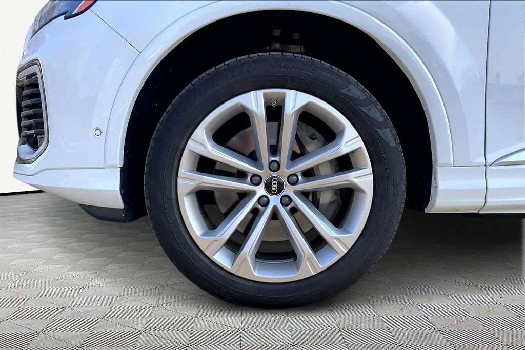 Used 2025 Audi Q7 3.0T Premium Plus image 22