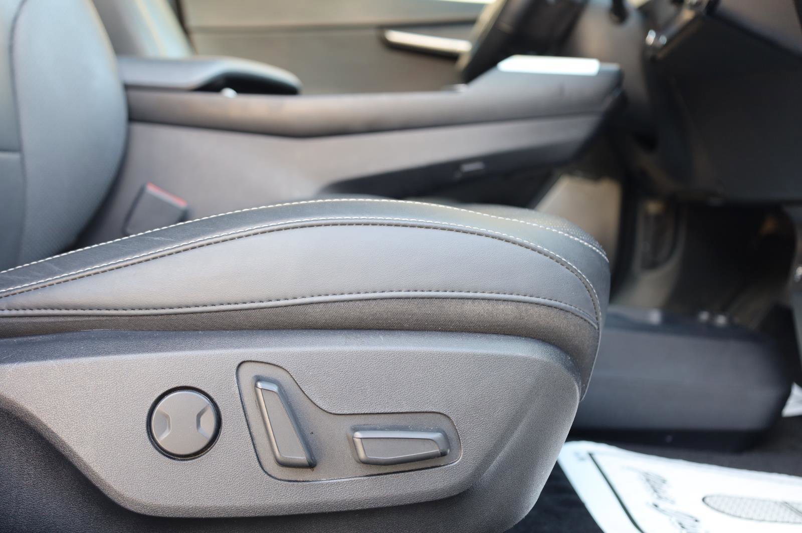 Used 2023 Kia EV6 Wind w/ Wind Technology Package AWD/4WD image 29