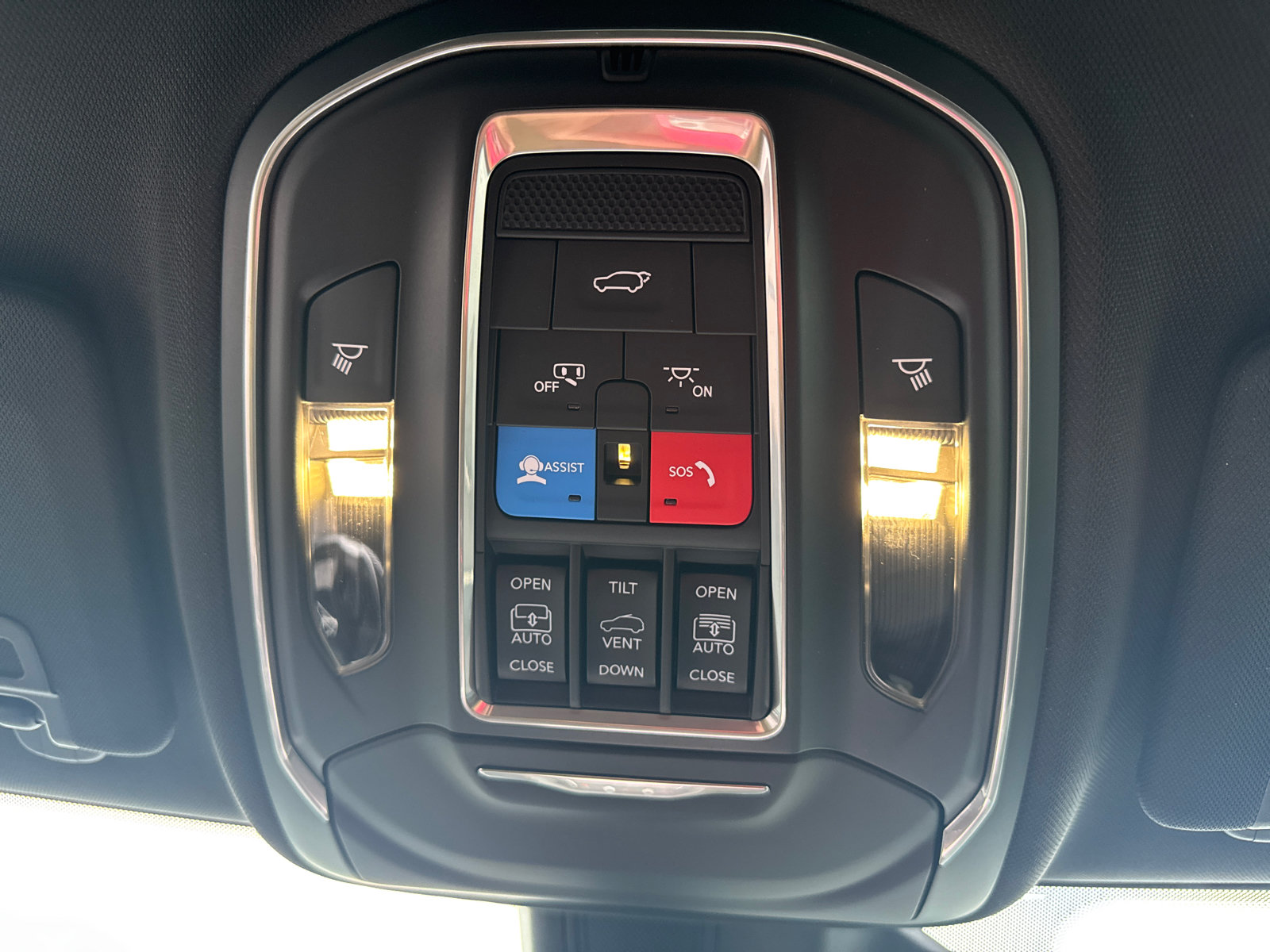 New 2026 Jeep Grand Cherokee Limited AWD/4WD image 10