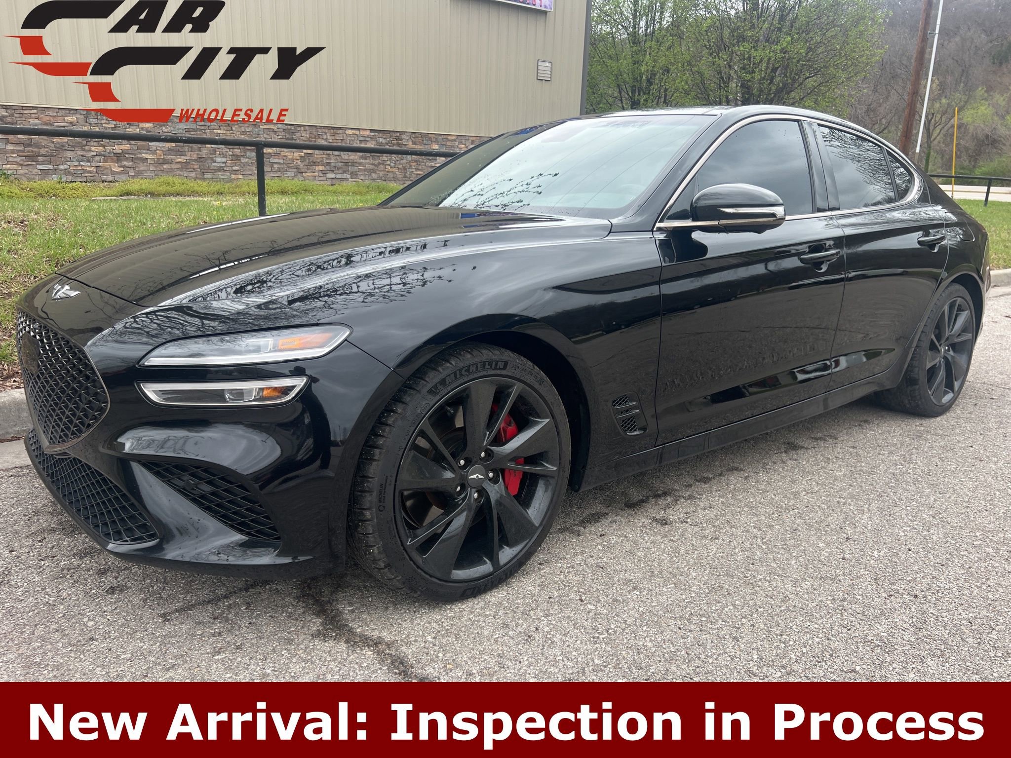Used 2022 Genesis G70 3.3T image 1
