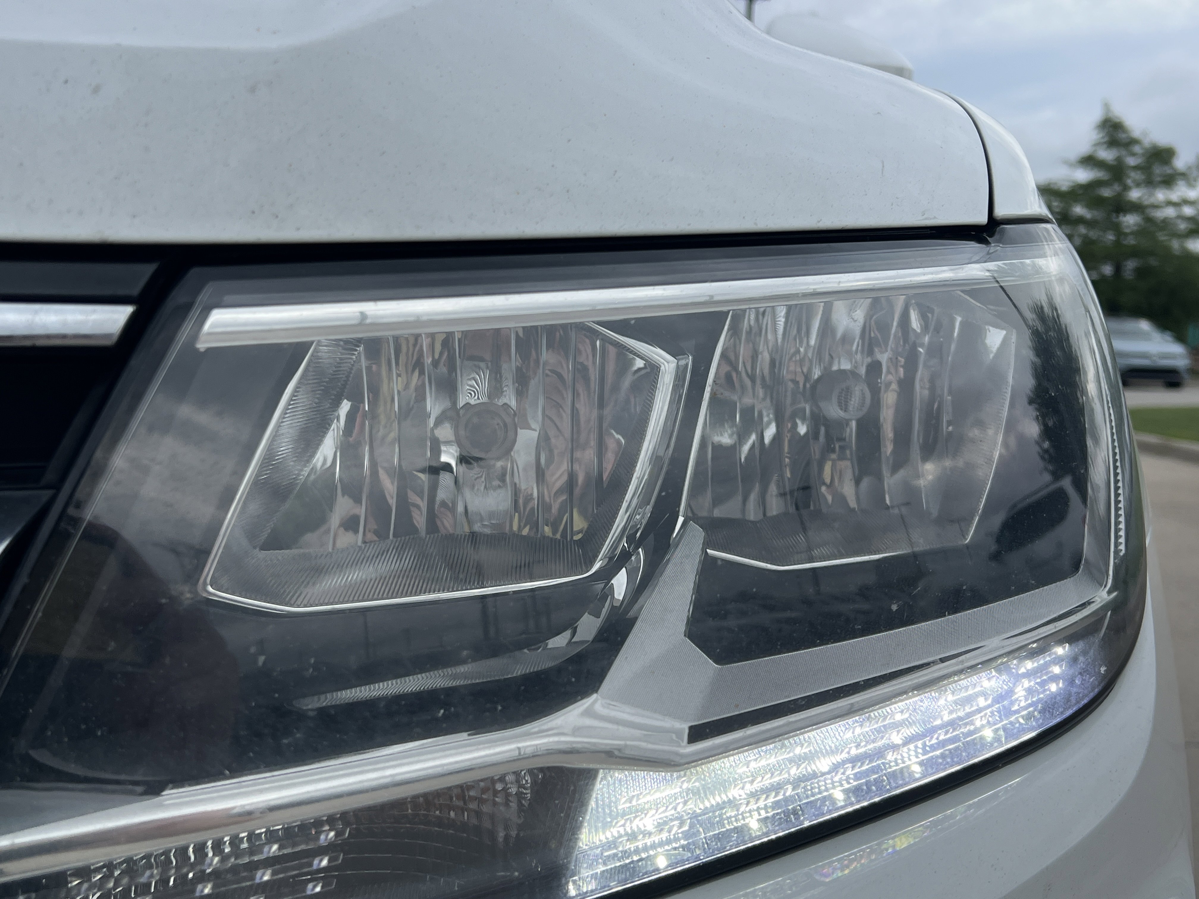 Used 2018 Volkswagen Tiguan S FWD image 6