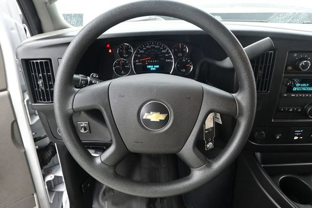 Used 2023 Chevrolet Express 2500 Extended RWD image 7