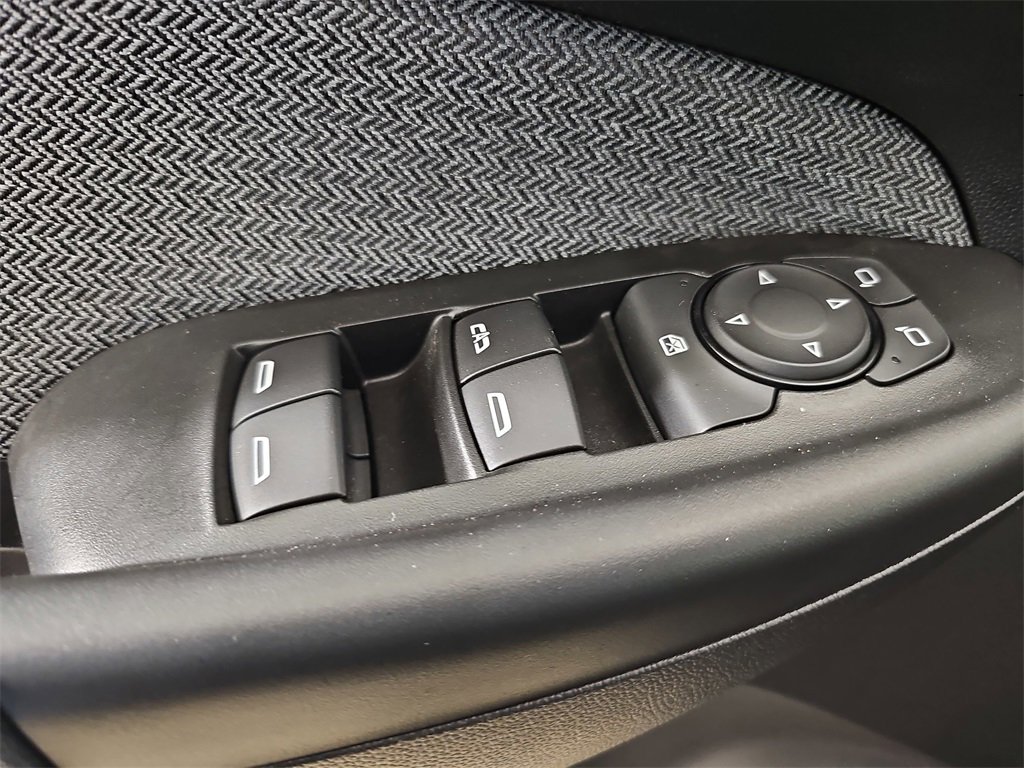 Certified 2023 Chevrolet TrailBlazer LT w/ Convenience Package image 34