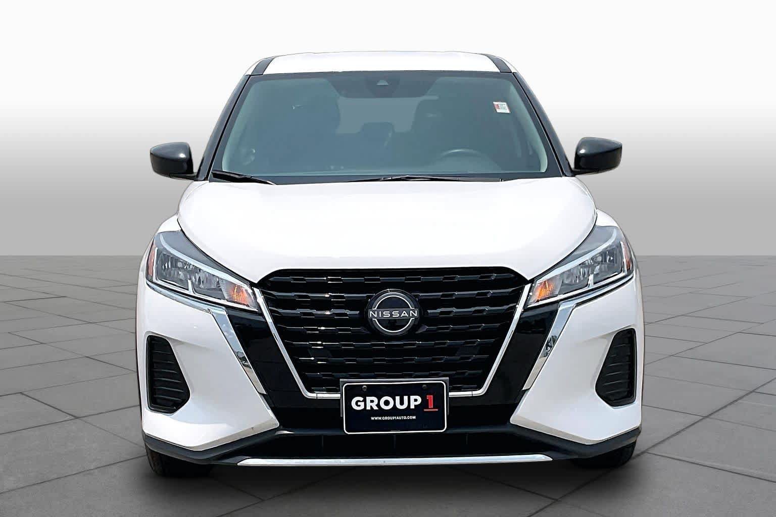 Used 2024 Nissan Kicks S FWD image 4