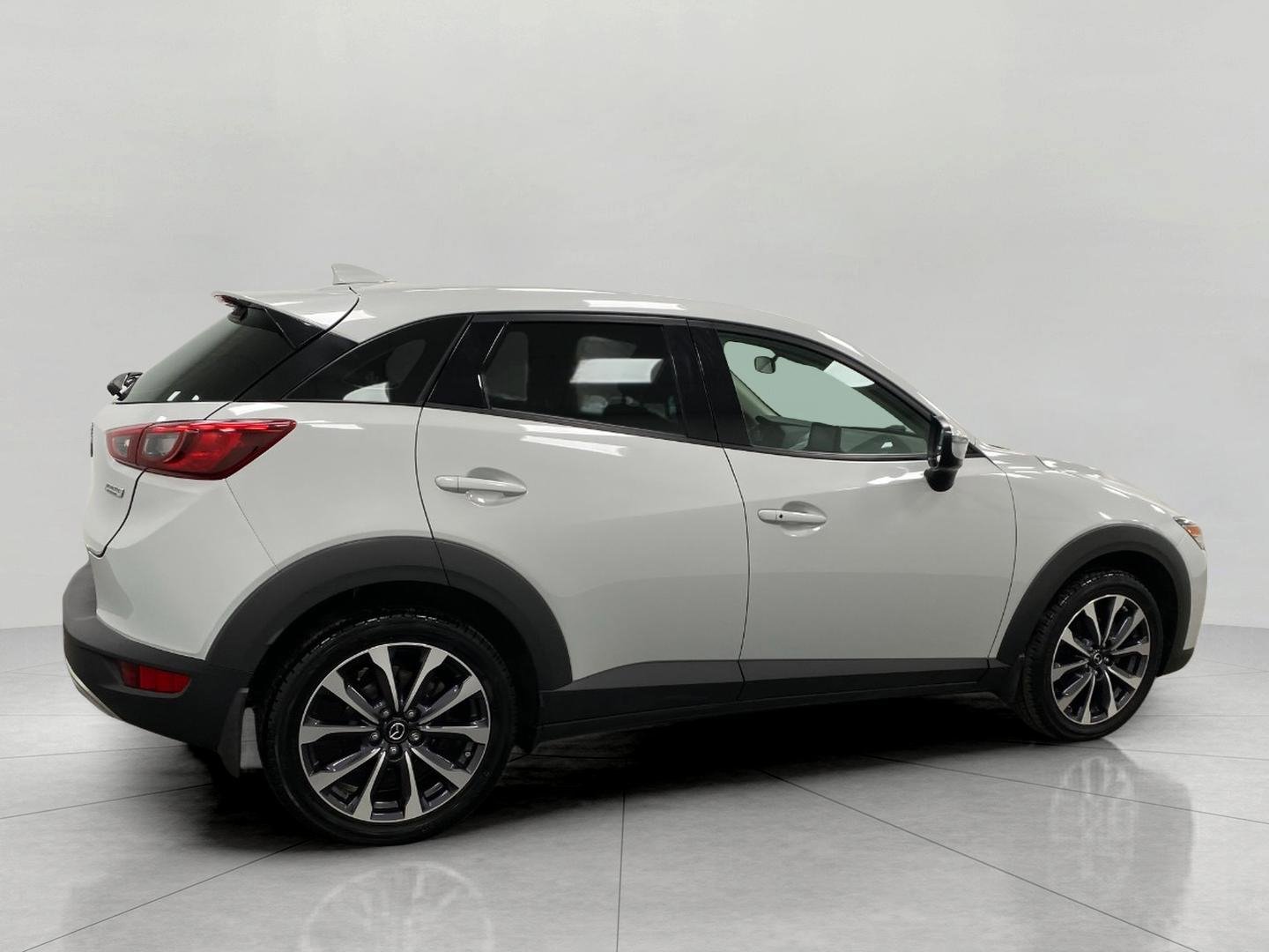 Used 2019 MAZDA CX-3 Touring image 3