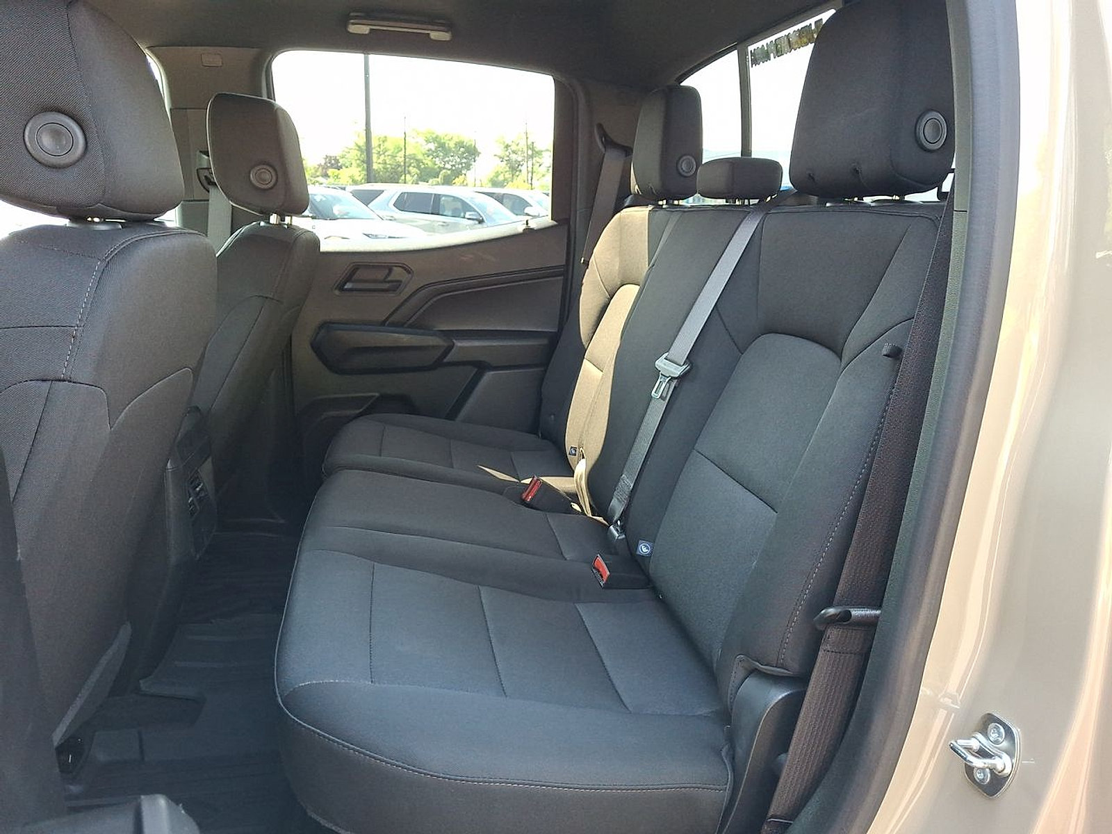 Certified 2024 Chevrolet Colorado Trail Boss w/ Advanced Trailering Package AWD/4WD image 19