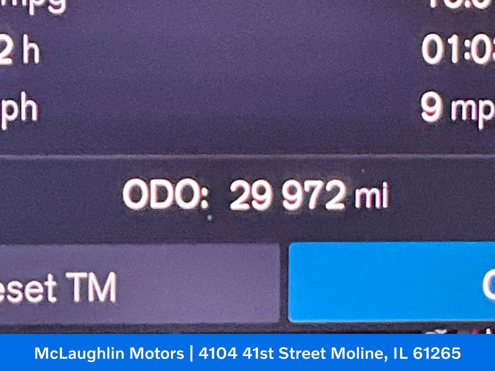 Certified 2023 Volvo XC60 B5 Plus w/ Climate Package image 18