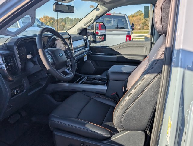 New 2027 Ford F350 Lariat w/ Black Appearance Package AWD/4WD image 15