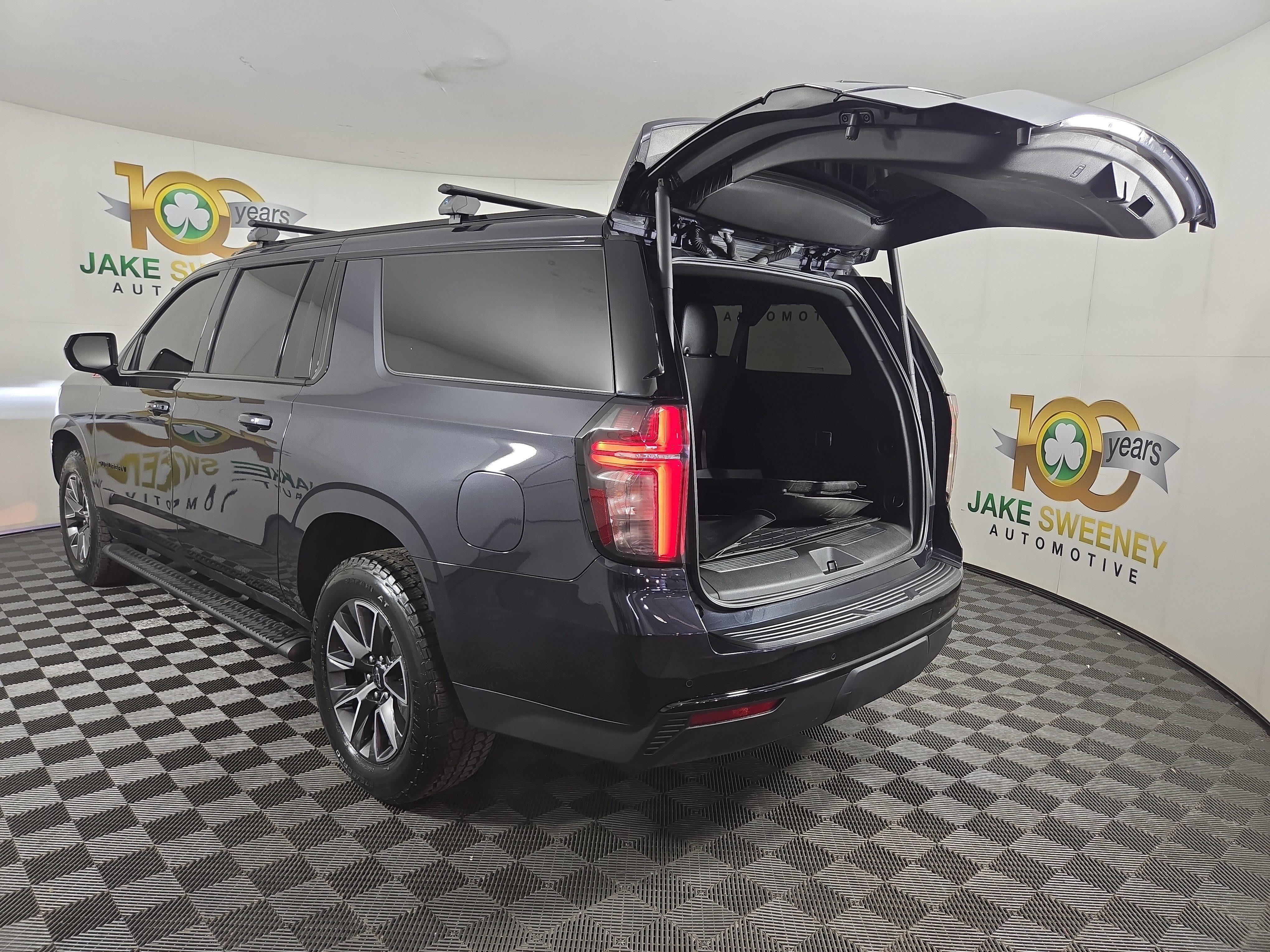 Certified 2023 Chevrolet Suburban Z71 AWD/4WD image 34