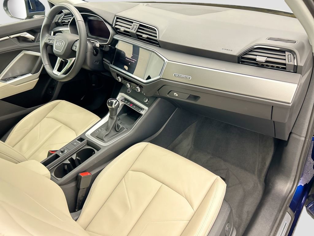 Certified 2025 Audi Q3 2.0T Premium w/ Convenience Package image 15