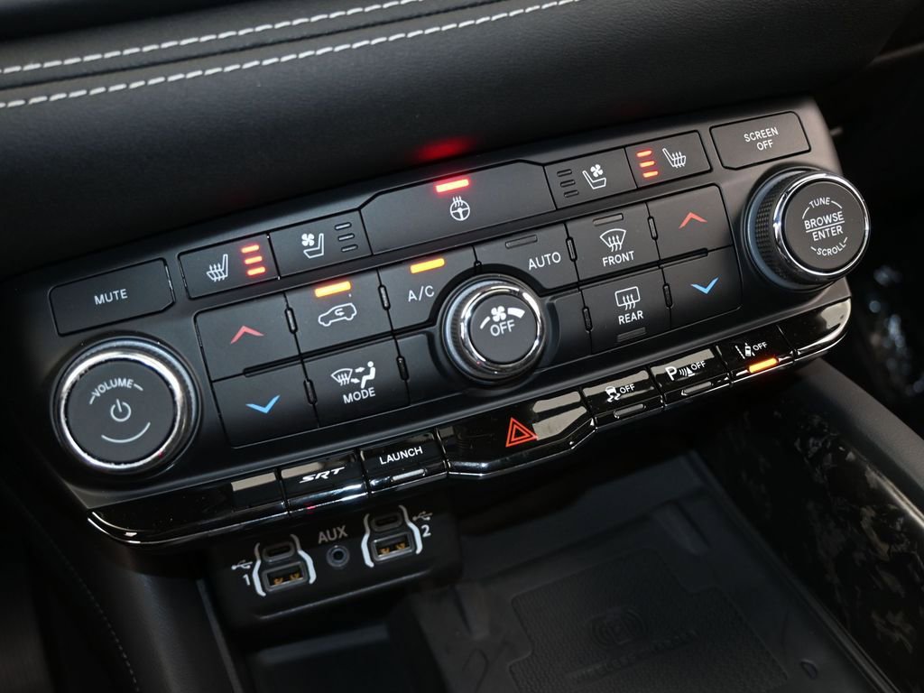 Used 2024 Dodge Durango SRT image 33