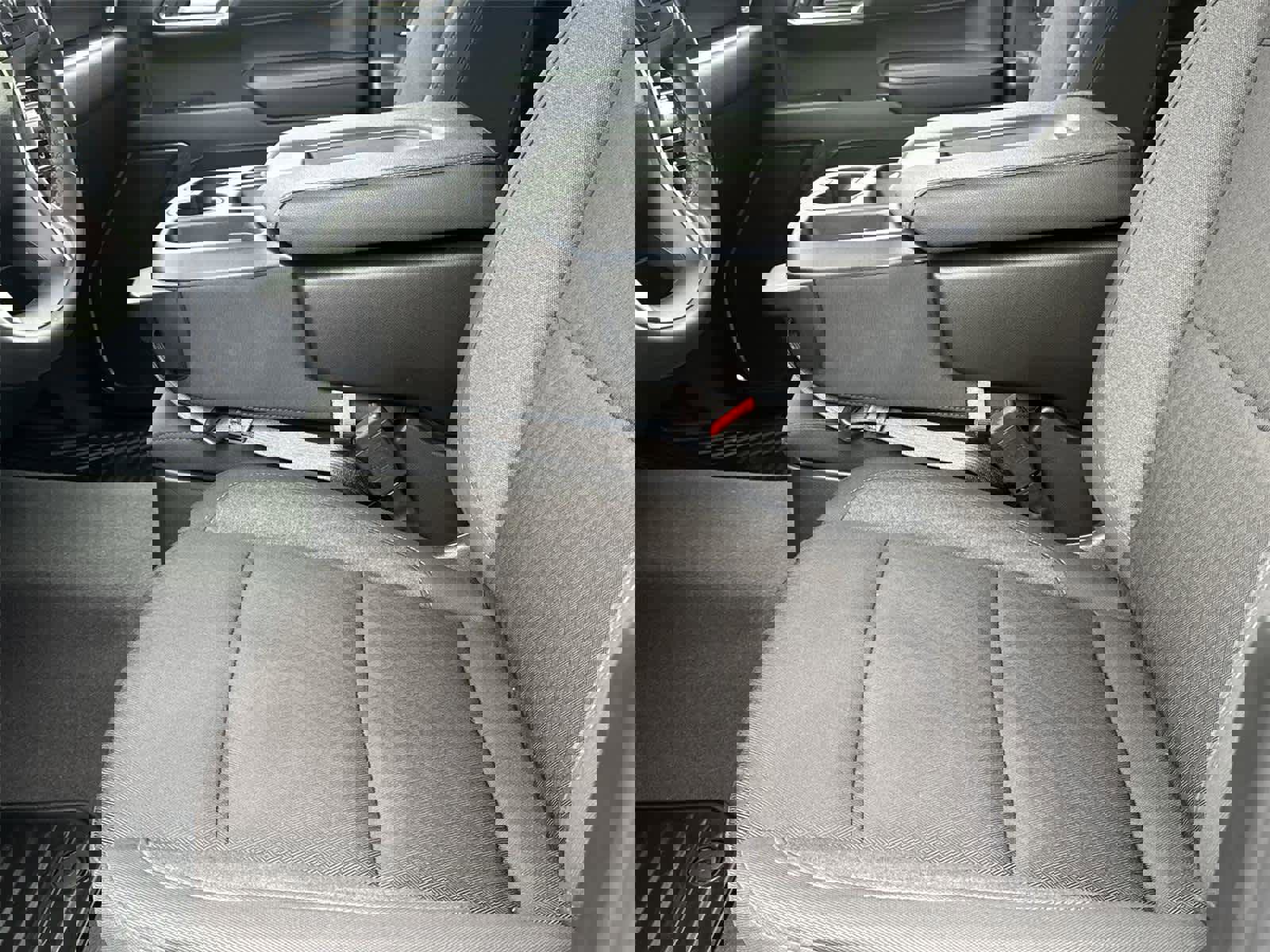 Used 2024 Chevrolet Silverado 1500 LT image 11