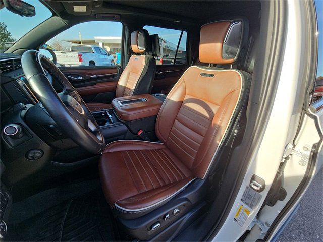 Used 2024 GMC Yukon Denali Ultimate image 16