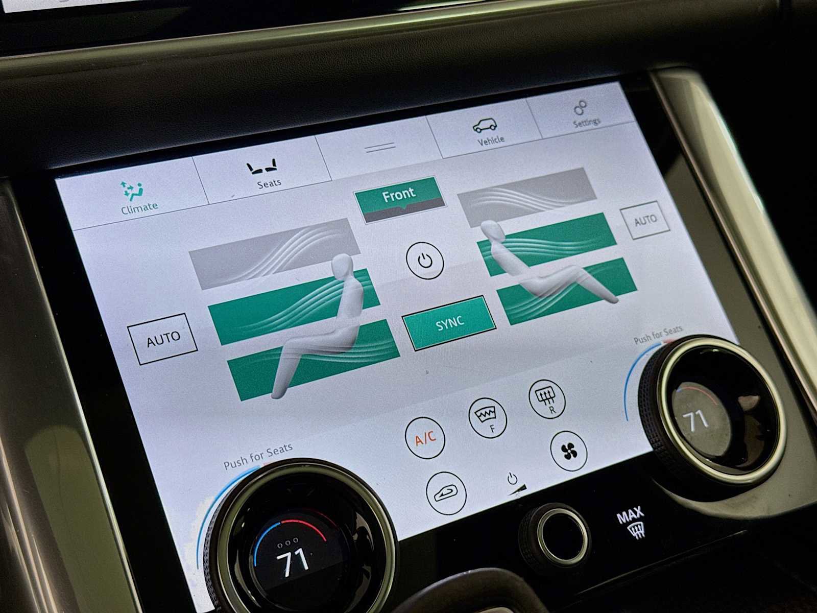 Used 2021 Land Rover Range Rover Sport HST image 15