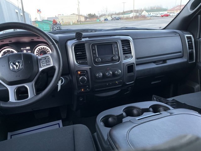 Used 2021 RAM 1500 Classic Warlock image 9