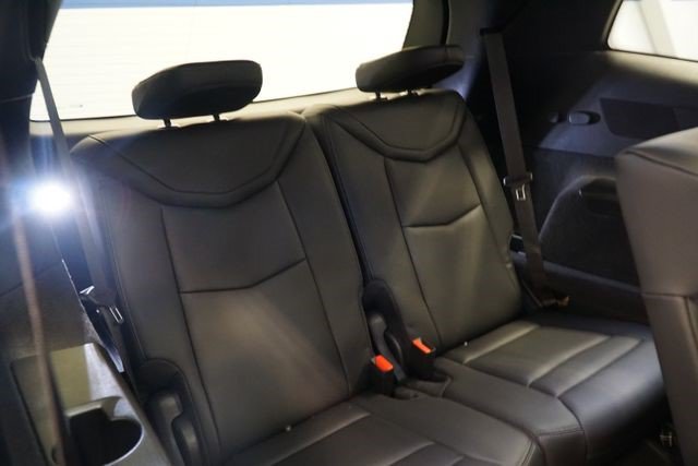 Certified 2024 Cadillac XT6 Luxury w/ LPO, Floor Liner Package AWD/4WD image 25