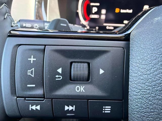 New 2026 Nissan Pathfinder SL AWD/4WD image 30