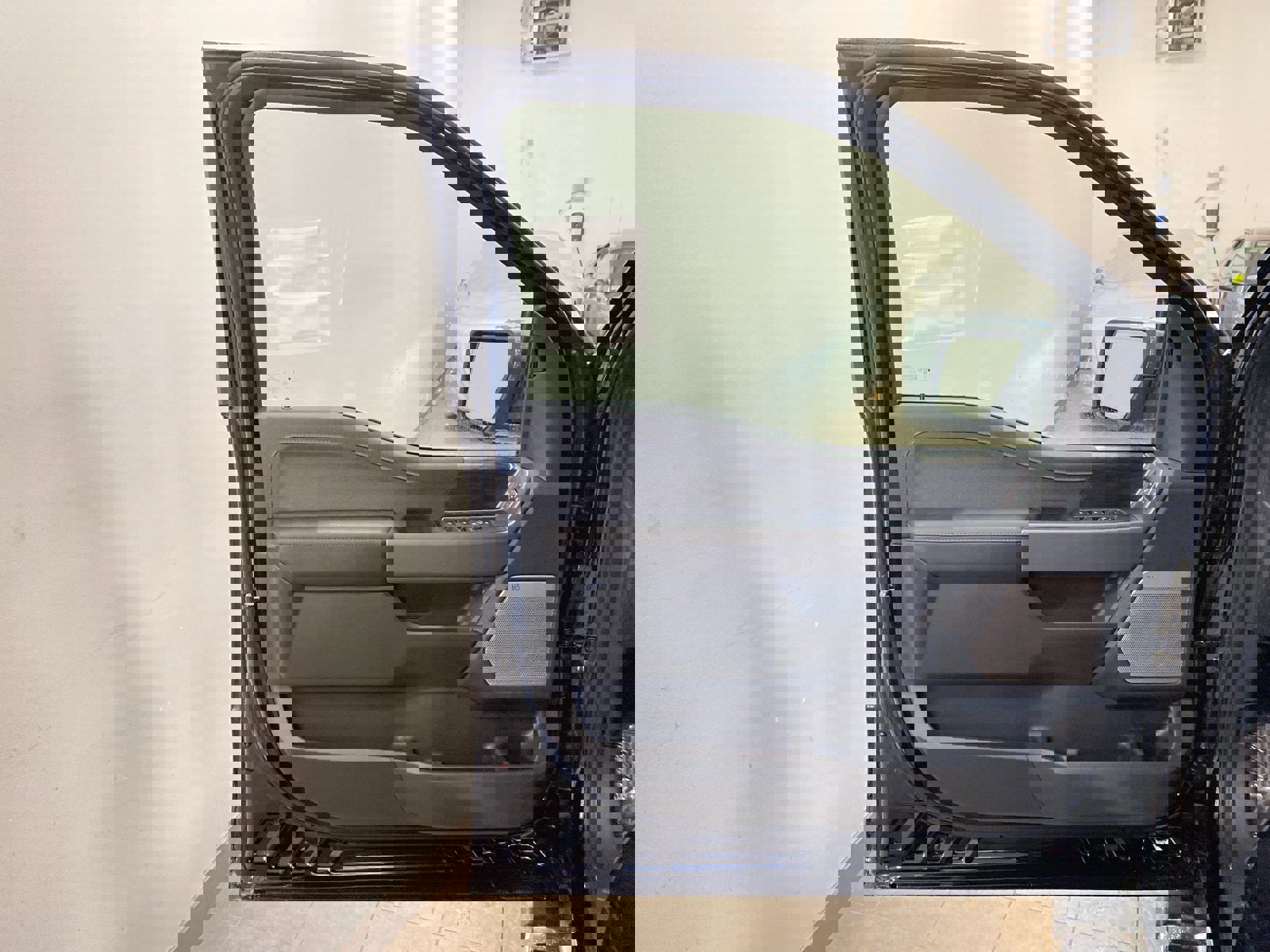 New 2026 Ford F150 Lariat w/ Equipment Group 501A Mid image 21