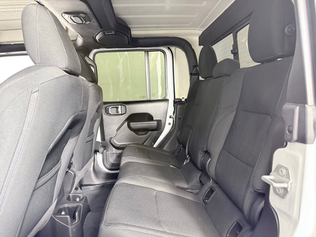 Used 2022 Jeep Gladiator Willys image 20