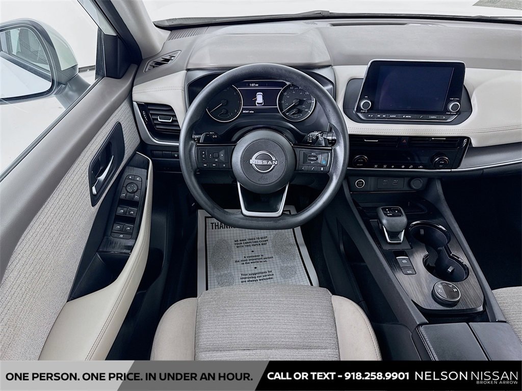 Used 2022 Nissan Rogue SV image 20