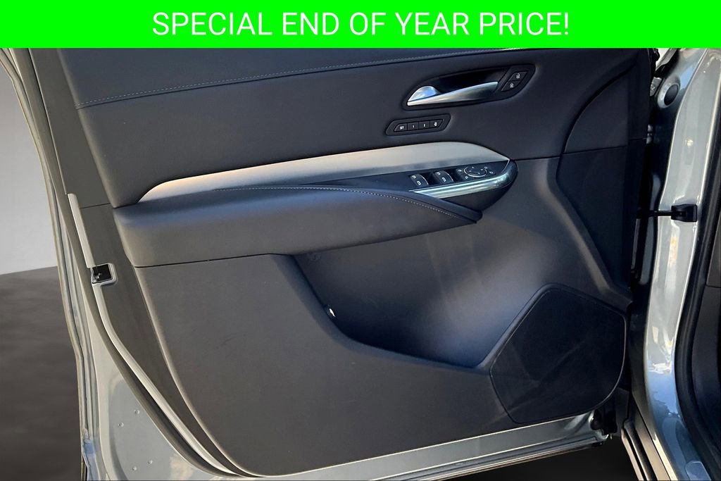Used 2023 Cadillac XT4 Premium Luxury image 19
