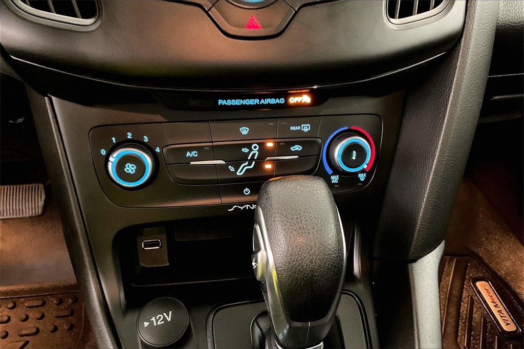 Used 2018 Ford Focus SE image 14