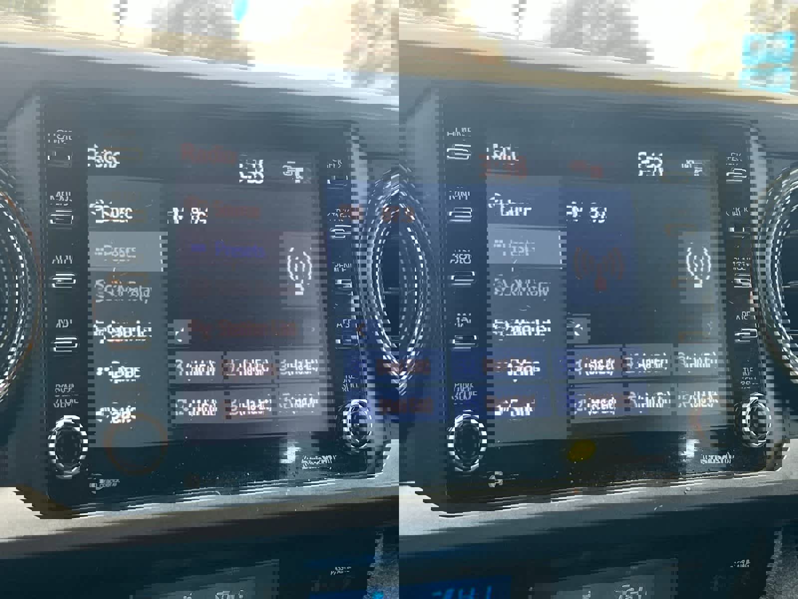 Used 2022 Toyota Tacoma TRD Off-Road image 18