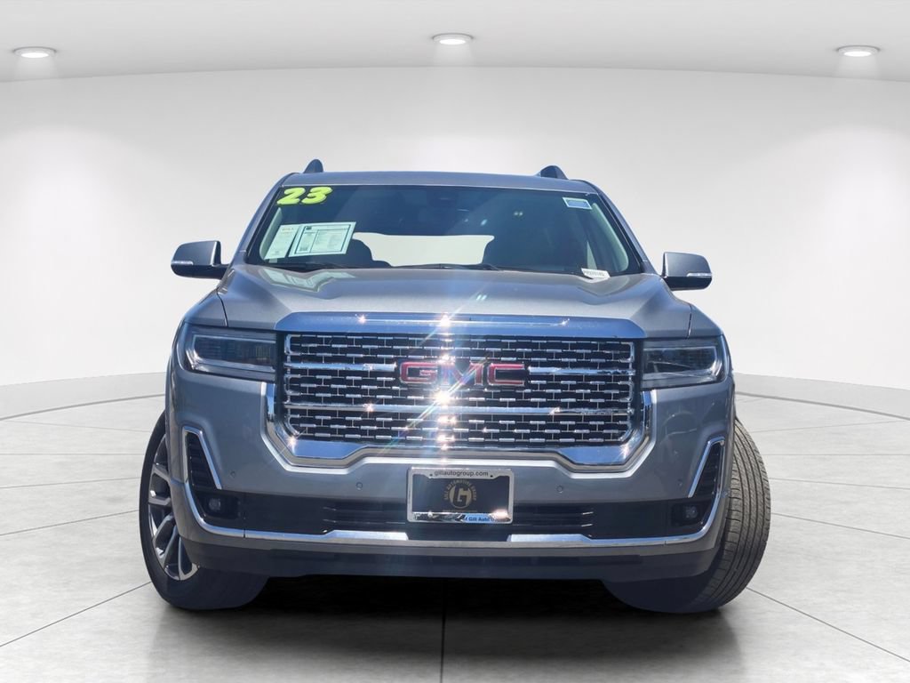 Used 2023 GMC Acadia Denali FWD image 2