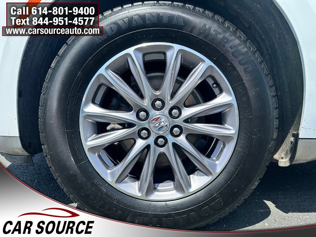 Used 2023 Buick Enclave Essence FWD image 10