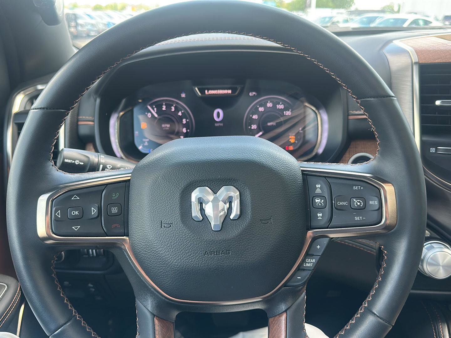 Used 2024 RAM 1500 Limited AWD/4WD image 16