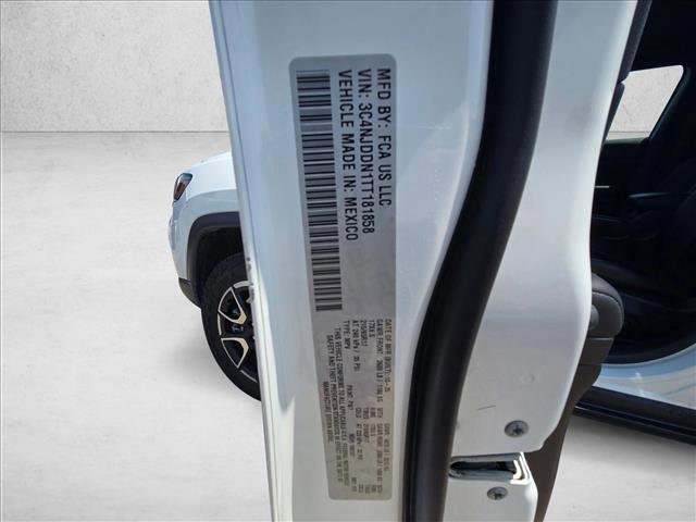 Used 2026 Jeep Compass Trailhawk AWD/4WD image 22