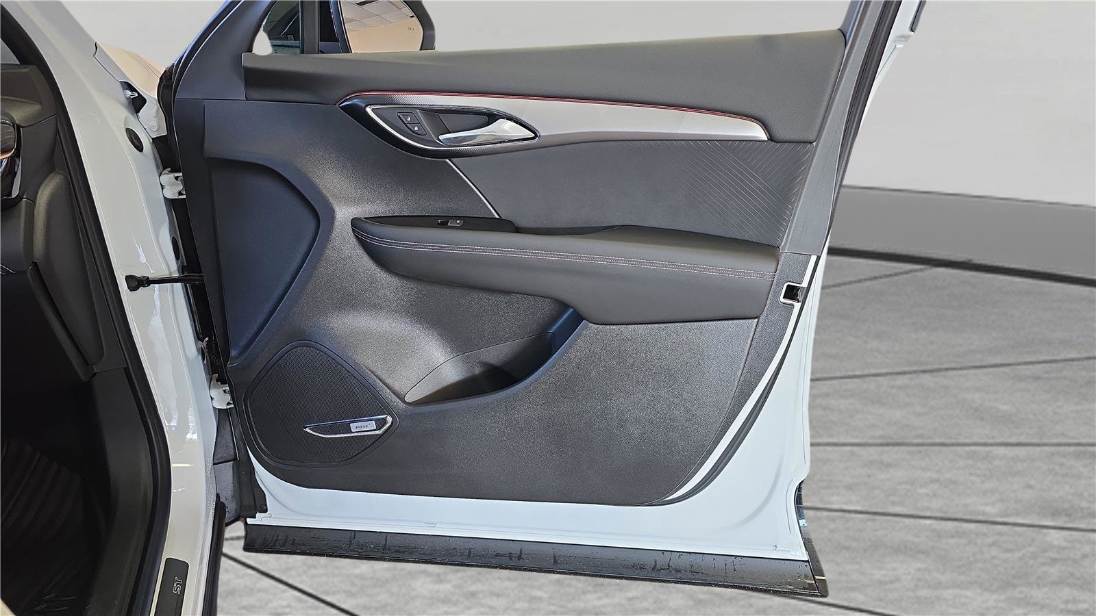 New 2026 Buick Envision Sport Touring image 27