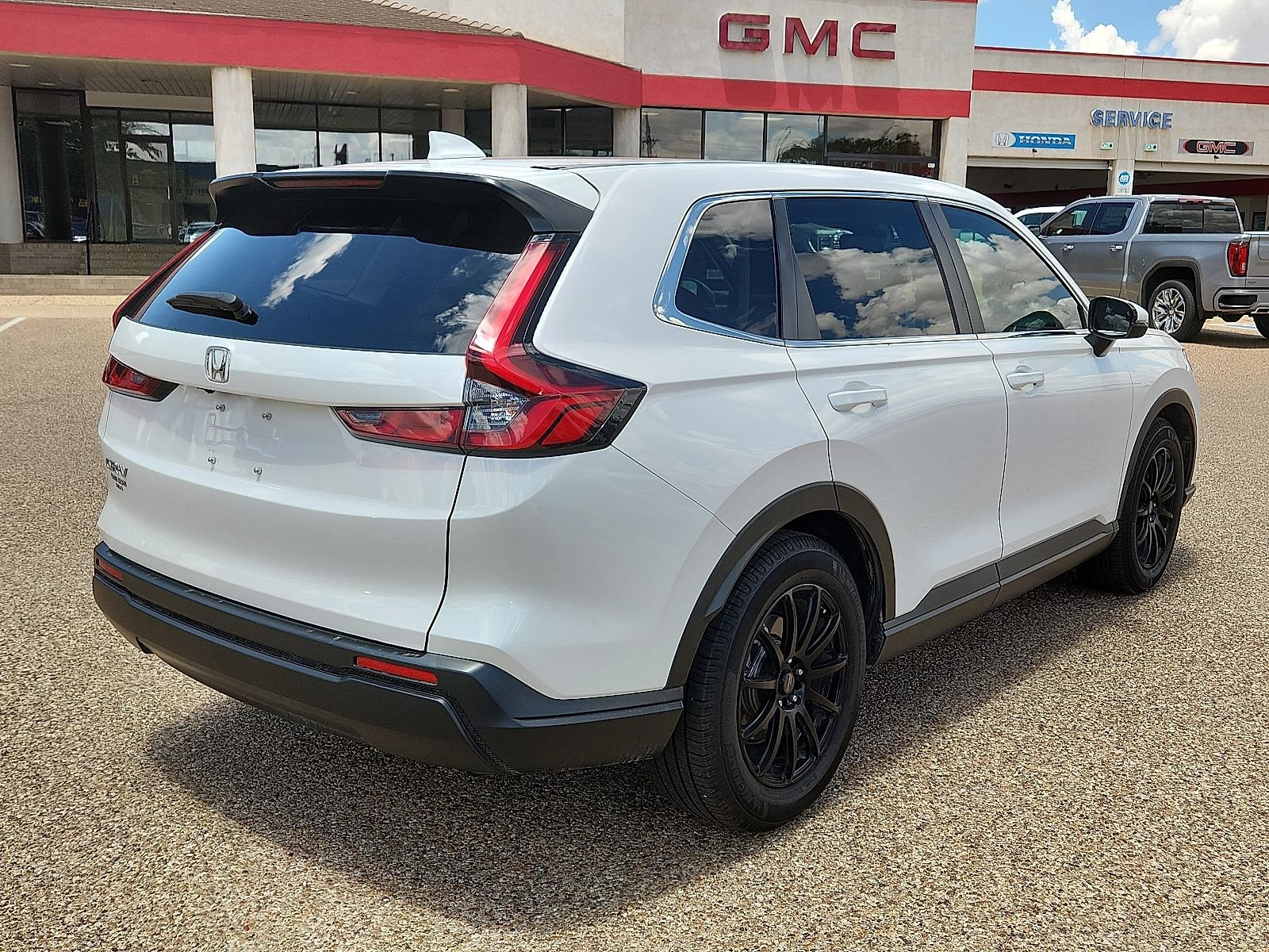 Used 2024 Honda CR-V EX image 4